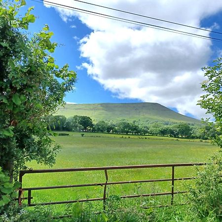 River Cottage@Cwm Mill - Riverside Family Holidays In The Black Mountains 赫里福德 外观 照片